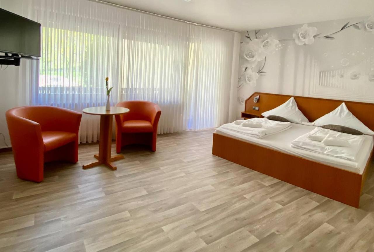 טריטנהיים Hotel Krone Riesling מראה חיצוני תמונה